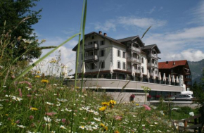 Гостиница The Alpina Mountain Resort & Spa, Чирчен